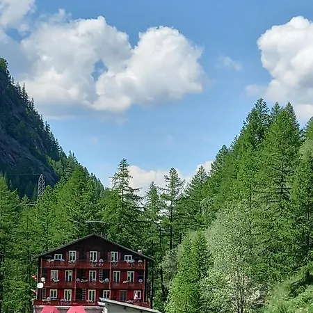 Waldegg Zermeiggern Penzion *