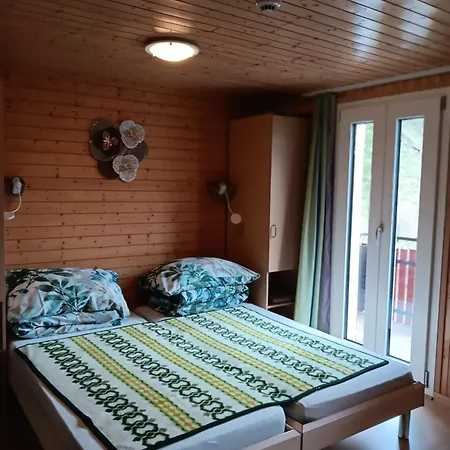 Waldegg Zermeiggern Guest house *
